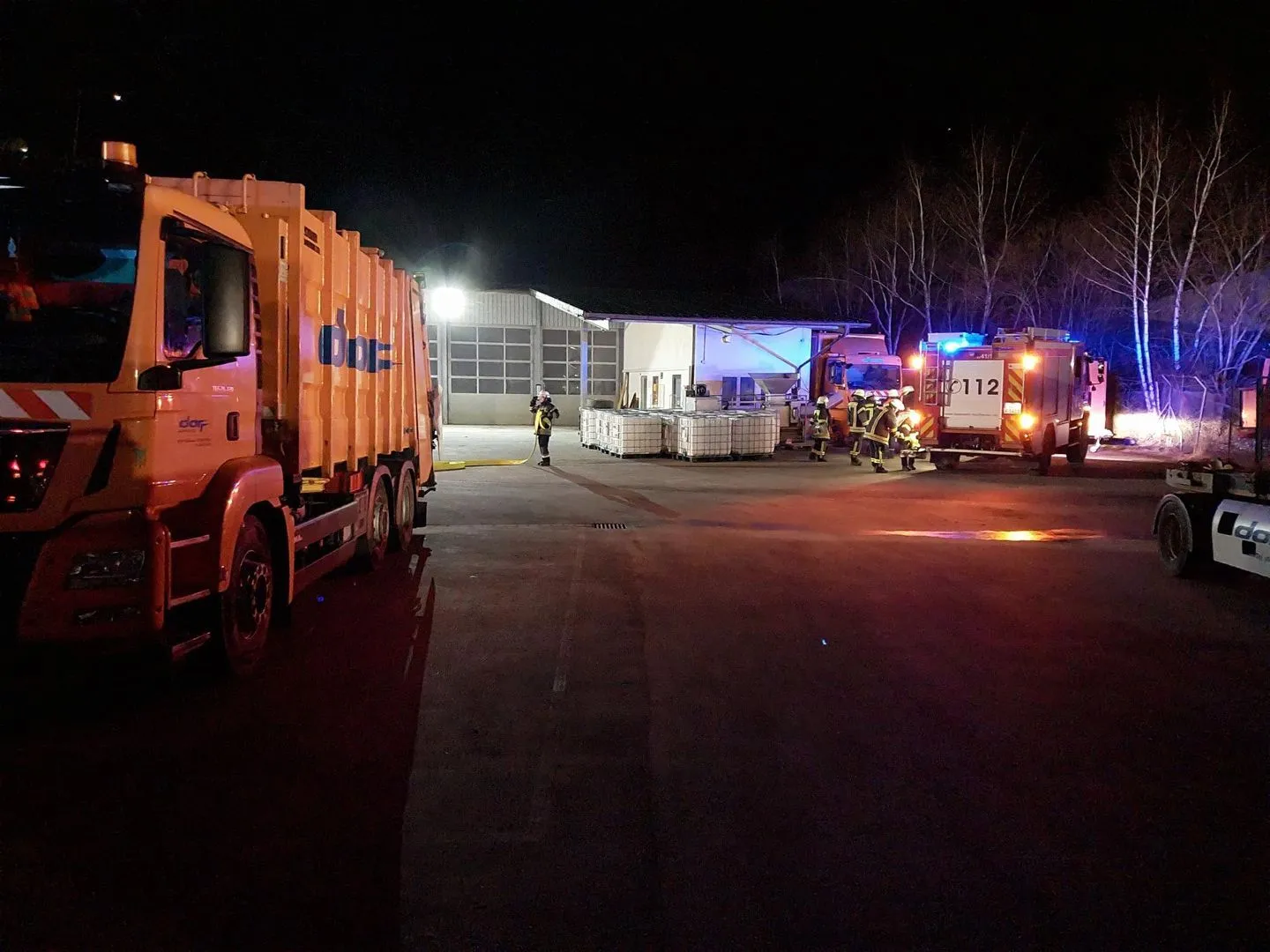 Feuerwehr Kaufbeuren übt Ernstfall auf Dorr Betriebsgelände